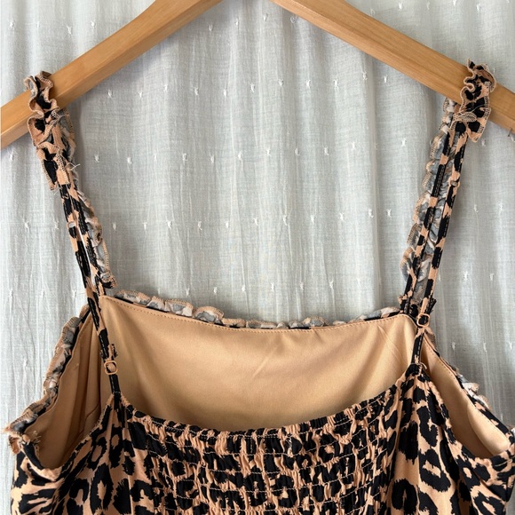 Mi Ami leopard print midi dress - Picture 4 of 5